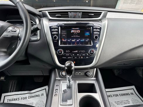 Used 2024 Nissan Murano SV w/ SV Midnight Edition Package image 30