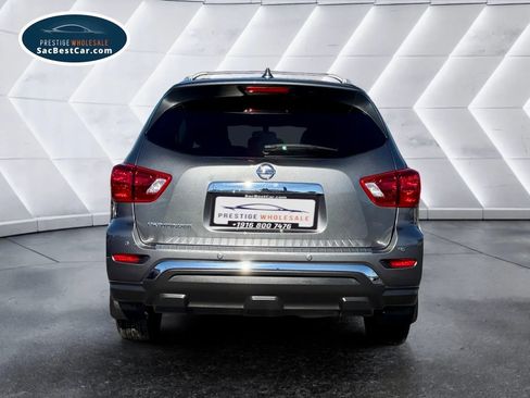 Used 2020 Nissan Pathfinder S image 7