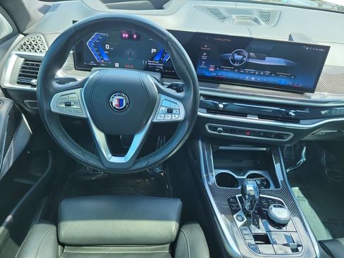 Used 2024 BMW ALPINA XB7 AWD/4WD image 19