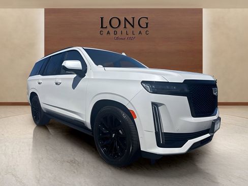 Certified 2024 Cadillac Escalade Sport w/ LPO, ONYX Package AWD/4WD image 7