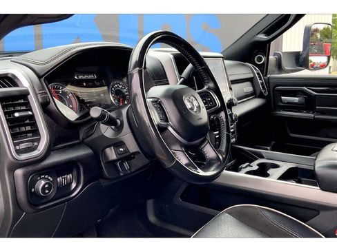 Used 2022 RAM 3500 Laramie AWD/4WD image 16