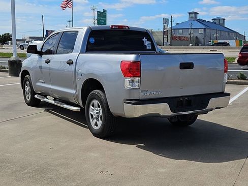 Used 2010 Toyota Tundra image 7