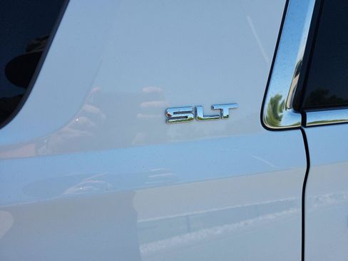 Used 2019 GMC Yukon SLT w/ Open Road Package AWD/4WD image 6