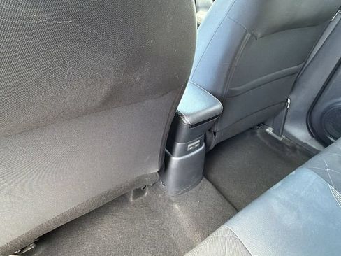 Used 2020 Nissan Kicks SV FWD image 26