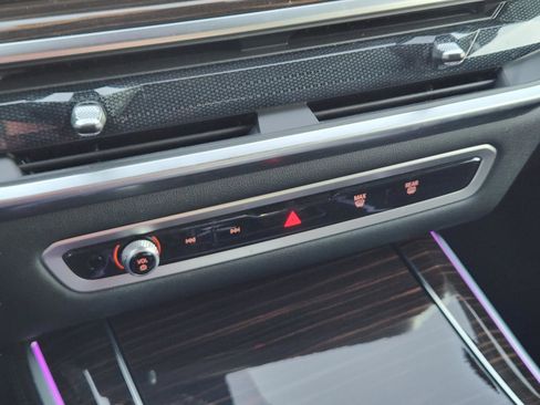 Used 2024 BMW X5 xDrive50e image 14