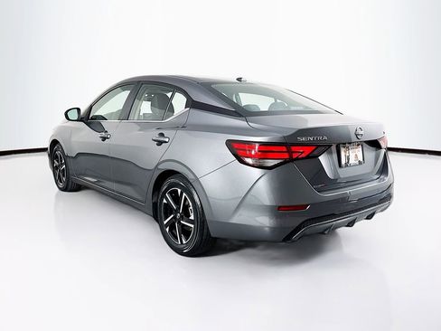 Used 2024 Nissan Sentra SV image 7