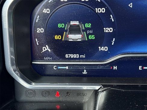 Used 2024 Chevrolet Silverado 2500 LT w/ Convenience Package image 13