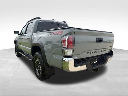Used 2022 Toyota Tacoma TRD Off-Road w/ Black Out Package (TMS) AWD/4WD image 2