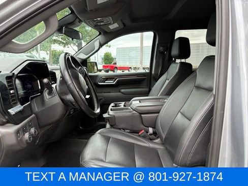 Used 2023 Chevrolet Silverado 1500 LT w/ Leather Package AWD/4WD image 18