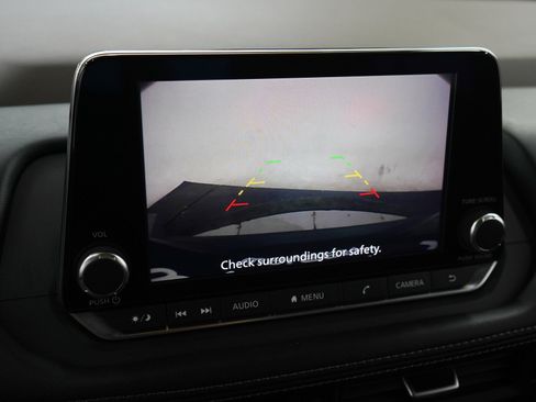Used 2021 Nissan Rogue S FWD image 21