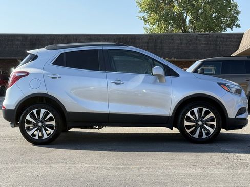 Used 2021 Buick Encore Preferred image 6