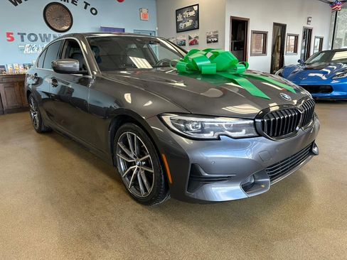 Used 2020 BMW 330i Sedan w/ Convenience Package image 3