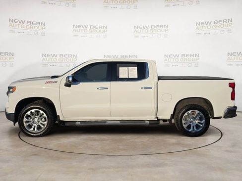 Used 2024 Chevrolet Silverado 1500 LTZ w/ LTZ Convenience Package II AWD/4WD image 2