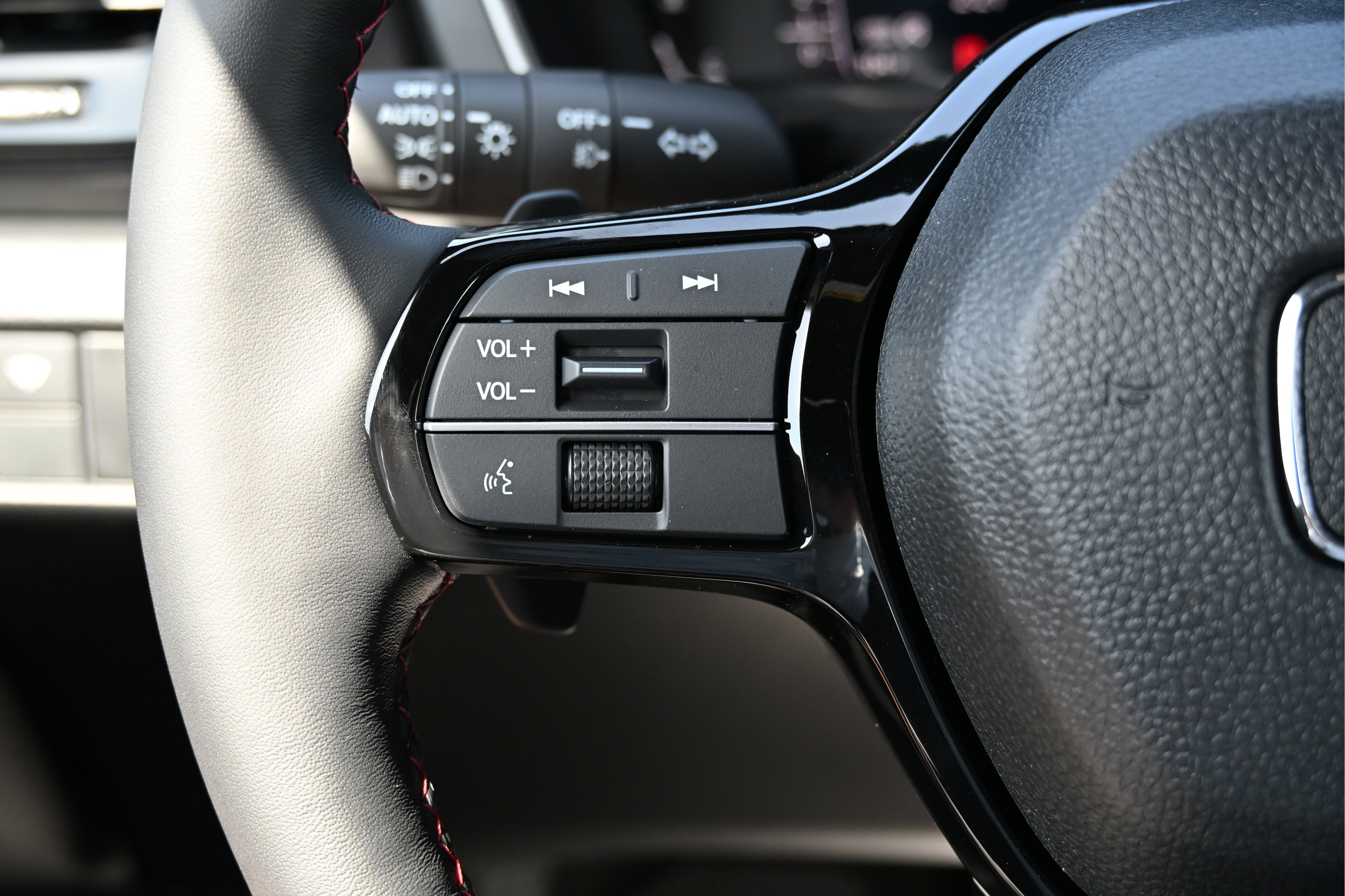New 2026 Honda Pilot Black Edition image 30