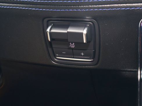 Certified 2026 Cadillac Escalade IQL Luxury AWD/4WD image 36