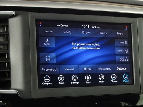 Used 2021 Chrysler Voyager L image 37