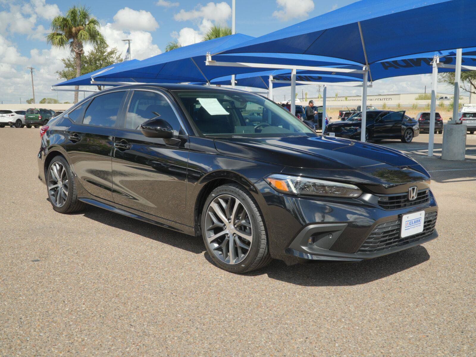 Used 2024 Honda Civic Touring image 3