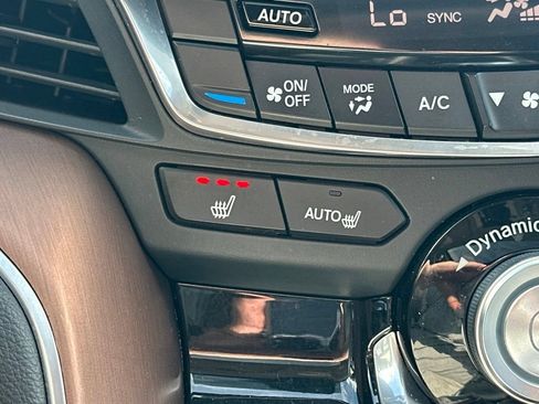 Used 2021 Acura TLX FWD image 6