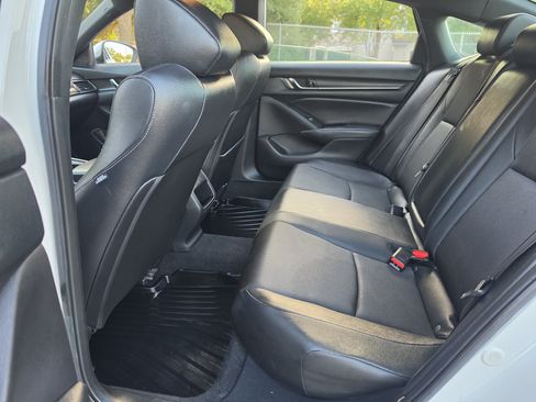 Used 2019 Honda Accord Sport image 21