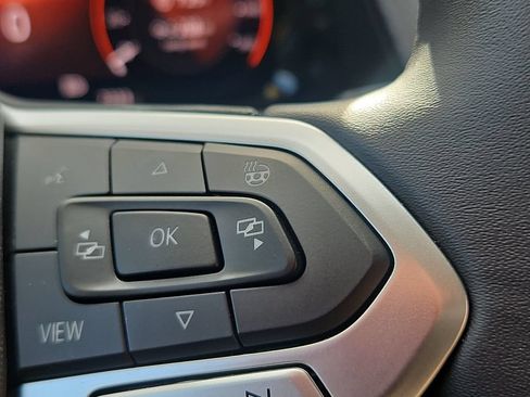 Certified 2026 Volkswagen Atlas Peak Edition AWD/4WD image 21