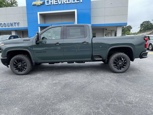 New 2026 Chevrolet Silverado 2500 LTZ w/ LTZ Plus Package AWD/4WD image 5