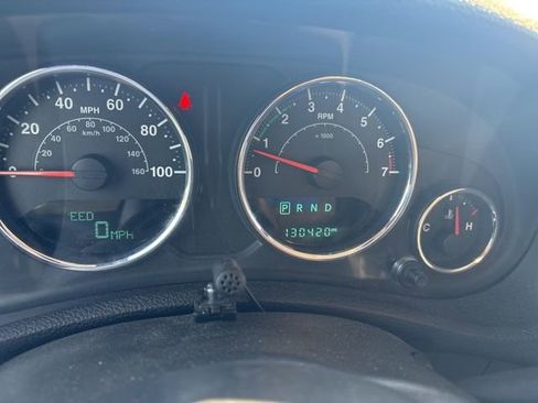 Used 2017 Jeep Wrangler Unlimited Sport w/ Quick Order Package 24S AWD/4WD image 7