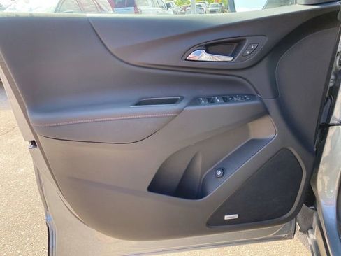 Used 2024 Chevrolet Equinox RS w/ RS Leather Package AWD/4WD image 23