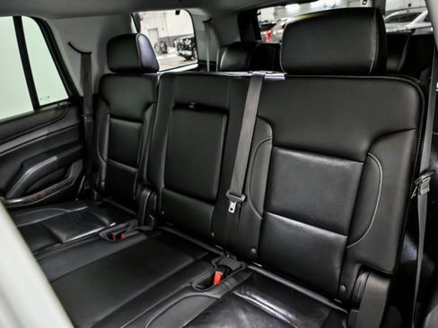 Used 2019 Chevrolet Tahoe LT image 15
