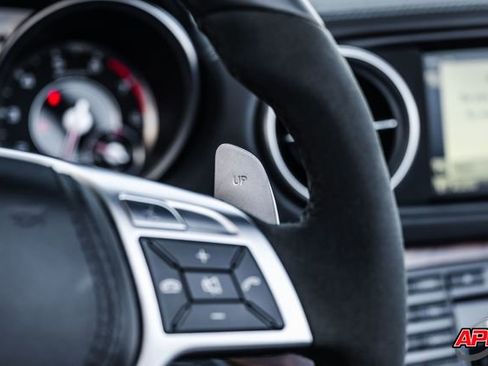 Used 2016 Mercedes-Benz SL 63 AMG AMG SL 63 w/ Driver Assistance Package image 72