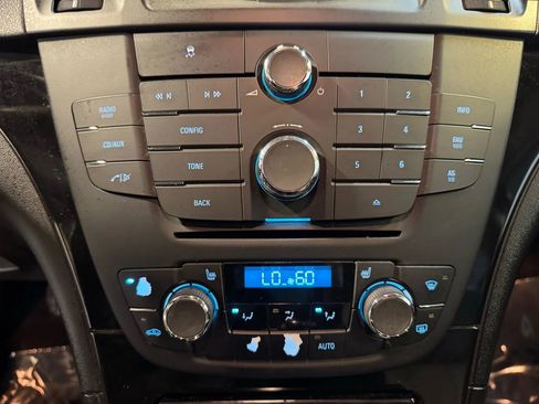 Used 2011 Buick Regal CXL FWD image 14