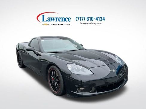 Used 2007 Chevrolet Corvette Coupe w/ Preferred Equipment Group RWD image 1