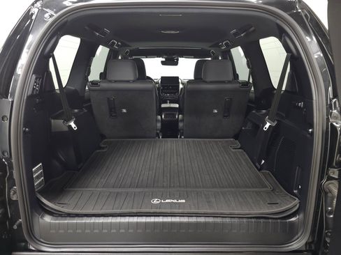 Used 2023 Lexus GX 460 Premium AWD/4WD image 7