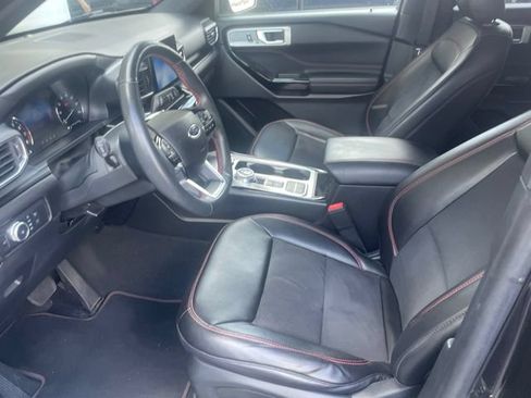 Used 2022 Ford Explorer ST-Line RWD image 7