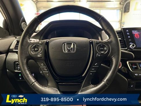 Used 2023 Honda Ridgeline Black Edition image 11