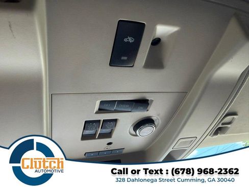 Used 2020 GMC Yukon Denali w/ Denali Premium Package AWD/4WD image 28