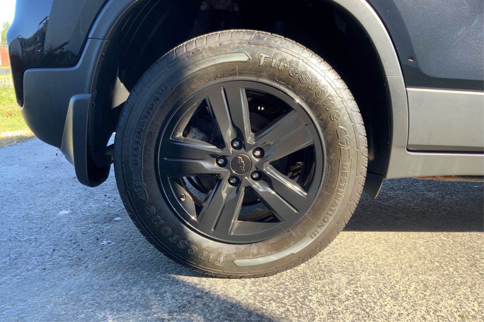 Used 2019 Chevrolet Trax LS w/ Tint and Cruise Package AWD/4WD image 26