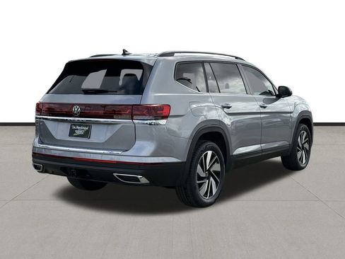 New 2026 Volkswagen Atlas SE FWD image 5