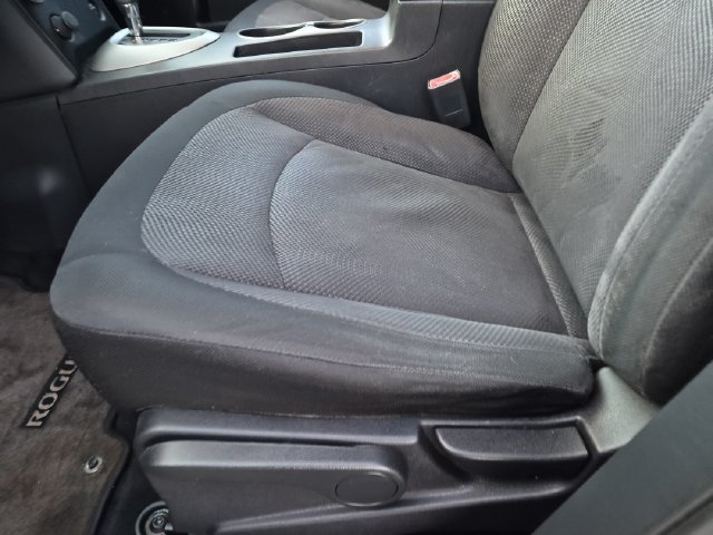 Used 2011 Nissan Rogue S AWD/4WD image 16