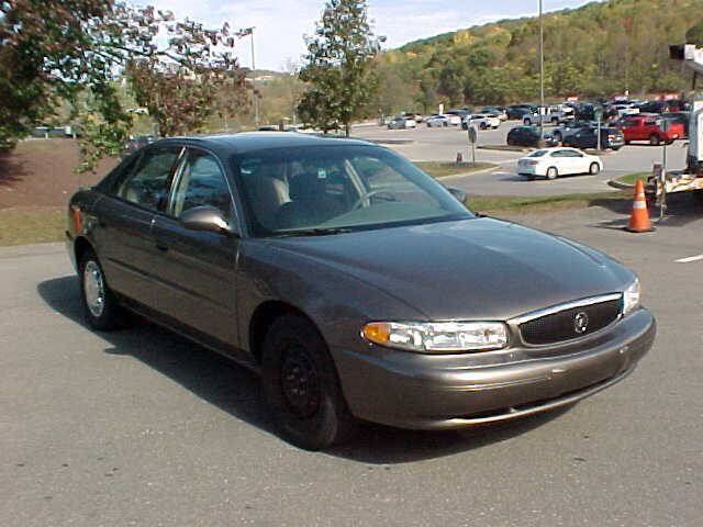 Used 2004 Buick Century Custom FWD image 4