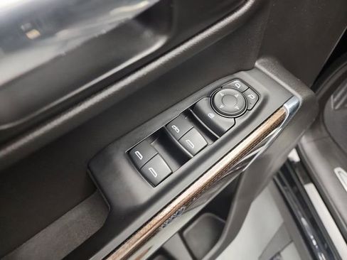 Used 2019 Chevrolet Silverado 1500 RST image 19