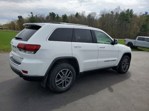 Used 2022 Jeep Grand Cherokee Limited w/ Tech Group AWD/4WD image 5