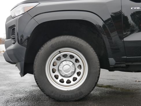 Certified 2023 Chevrolet Colorado W/T image 13