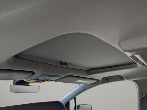 Used 2023 Honda Odyssey Elite image 20