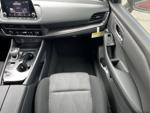 New 2026 Nissan Rogue SV FWD image 15