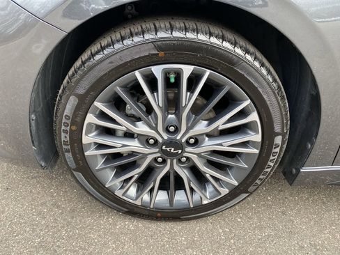 Used 2023 Kia Forte GT-Line image 16