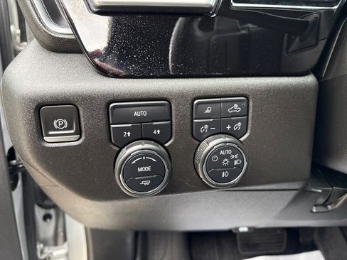 Used 2022 Chevrolet Silverado 1500 RST AWD/4WD image 20