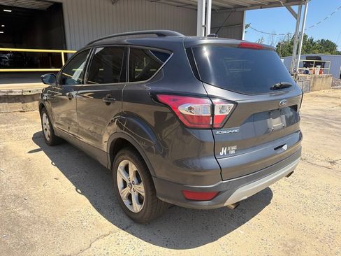 Used 2018 Ford Escape SE AWD/4WD image 6