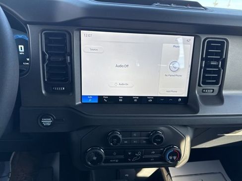 New 2025 Ford Bronco 2-Door image 18