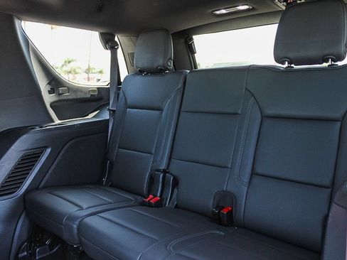 Used 2025 Chevrolet Tahoe LT AWD/4WD image 20