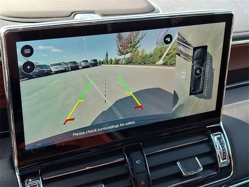 Certified 2023 Lincoln Navigator L Reserve image 19